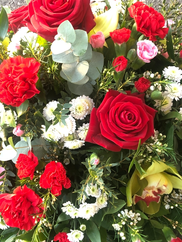 Red White Pink Funeral Posy – buy online or call 01206 843461