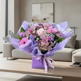 Victoria Bouquet – pastel pink & lilac luxury flowers – same-day delivery Colchester – Jennifleurs