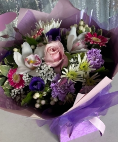 Victoria Gift Flowers