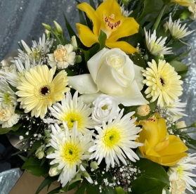 Zara Gift Flowers